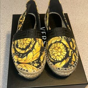 Versace kids Black and Yellow Espadrilles size 13